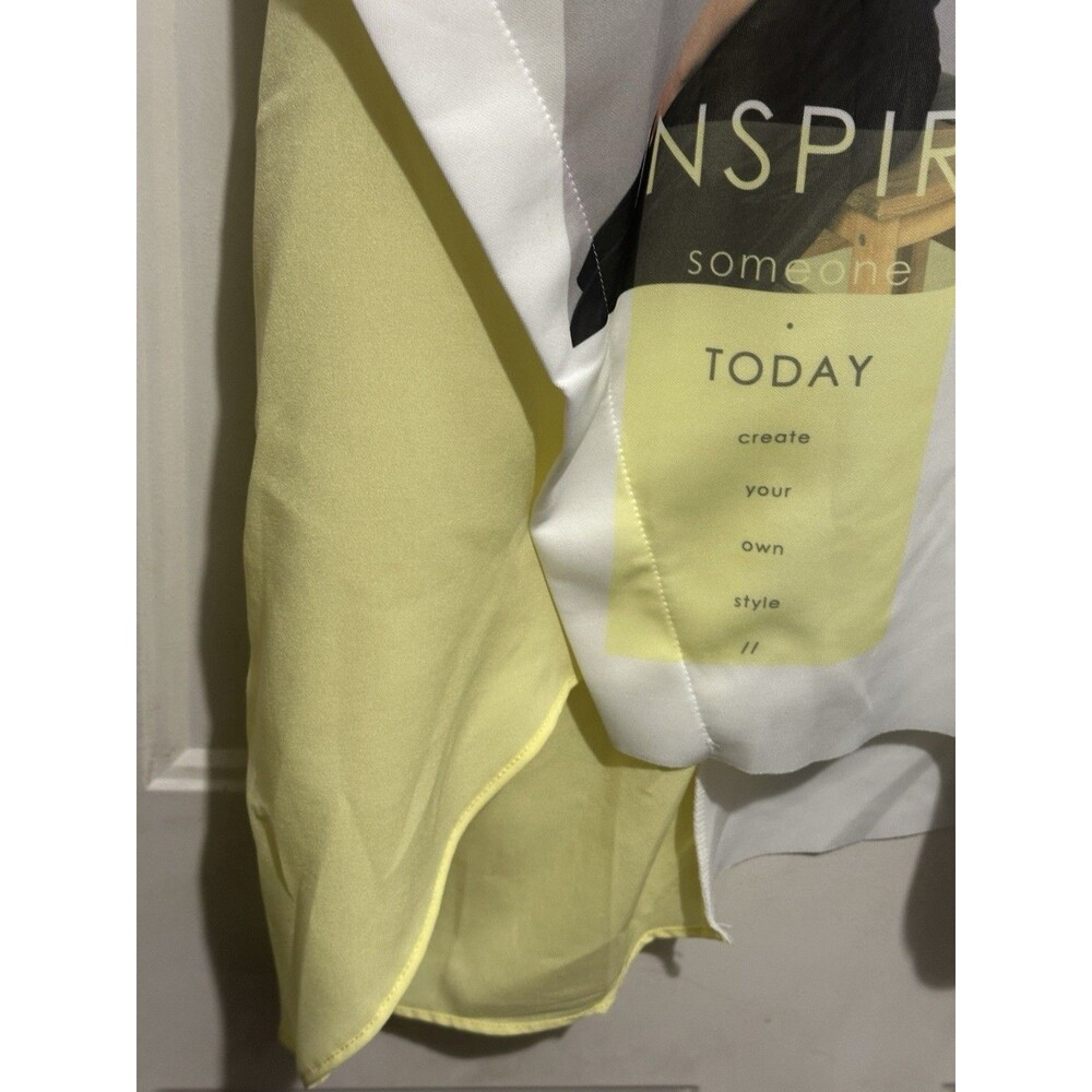 Zara White and Pale Yellow Graphic Layered Tank Top - Picture 4 of 5